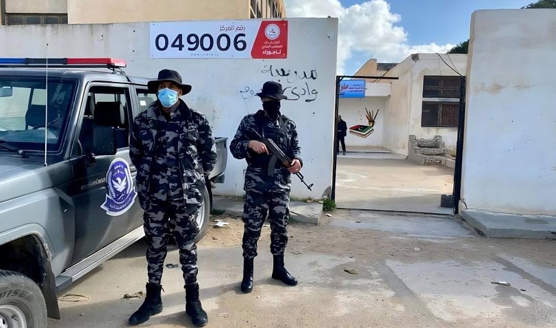 Armed group in front of a polling centre in Tajoura Municipality – Source: Social media.