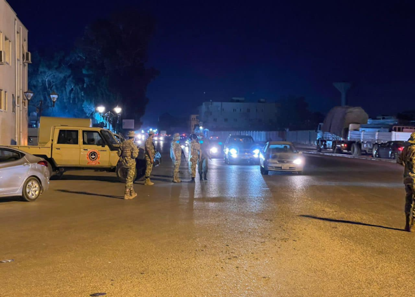 A checkpoint belonging to an armed group in Tripoli - Source Social Media Platforms