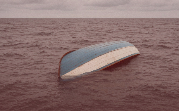 Illustrative image of a sinking boat – AI-generated