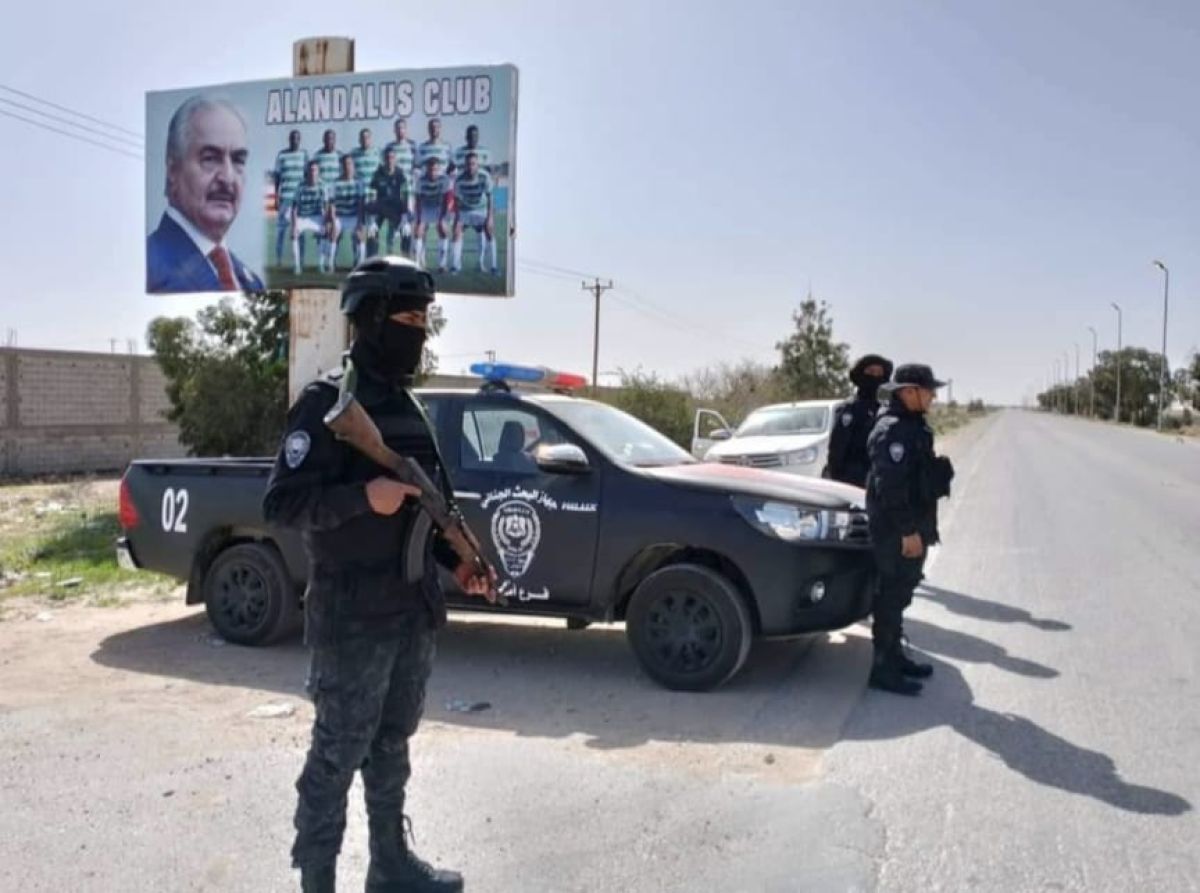 A security checkpoint for one of the military groups in Benghazi - Image source from social media