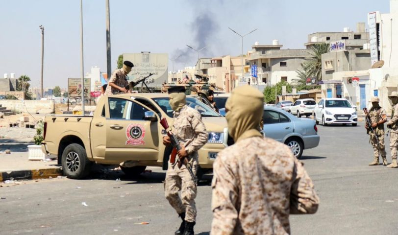 صورة من رويترز للاشتباكات المسلحة في طرابلس