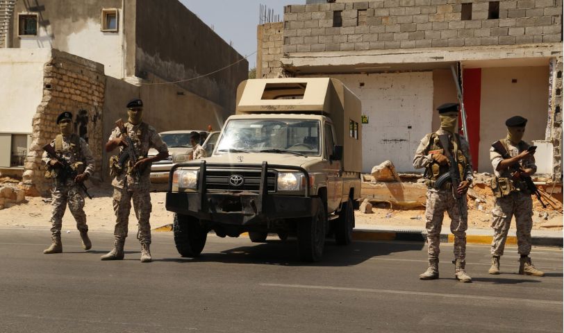 استيقاف ميليشيات في الشارع - مصدر الصورة AP