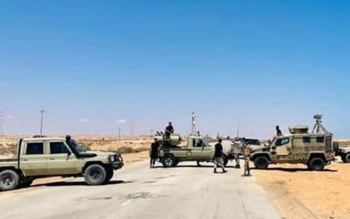 صورة أرشيفية لمجموعة مسلحة