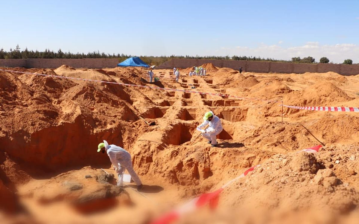 صورة أرشيفية تظهر احدى المقابر الجماعية في ترهونة