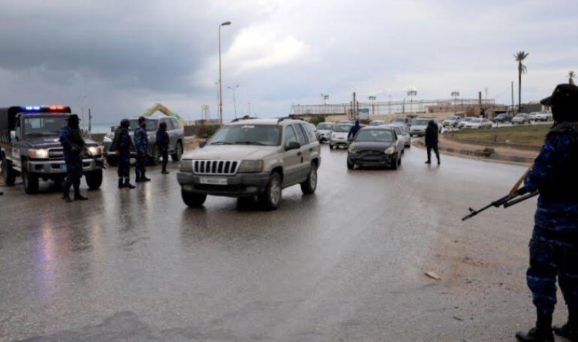 صورة أرشيفية لاستيقاف أمني في ليبيا