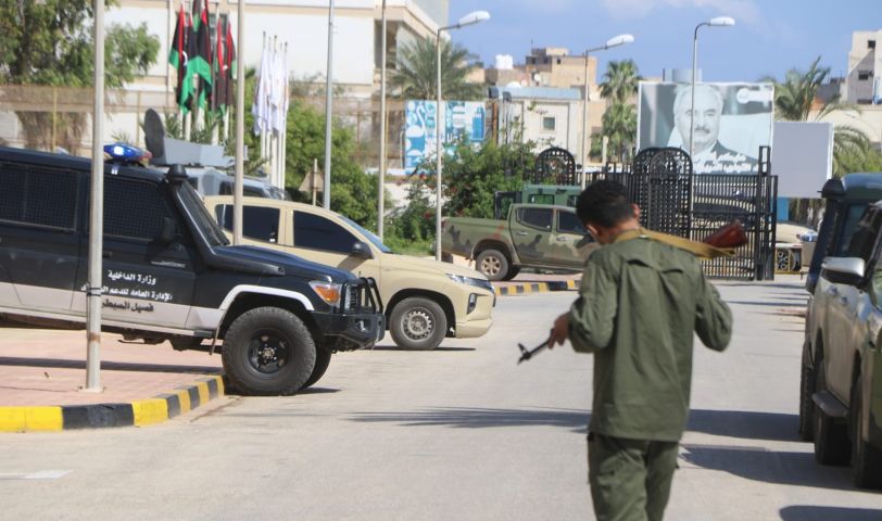 صورة لنقطة امنية لمجموعات مسلحة - المصدر: وسائل التواصل الاجتماعي