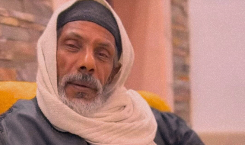 الشاعر الشعبي فائز علي إمعزب - المصدر: مواقع التواصل الاجتماعي